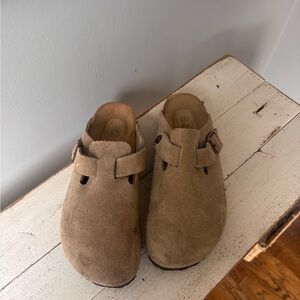 Birkenstock Light Brown Suede Clogs with Strap